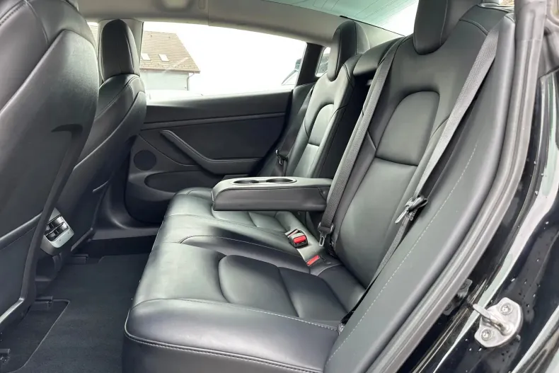 Tesla Model 3 din 2021 cu 57.793 km - oferta TES104552 - foto 32