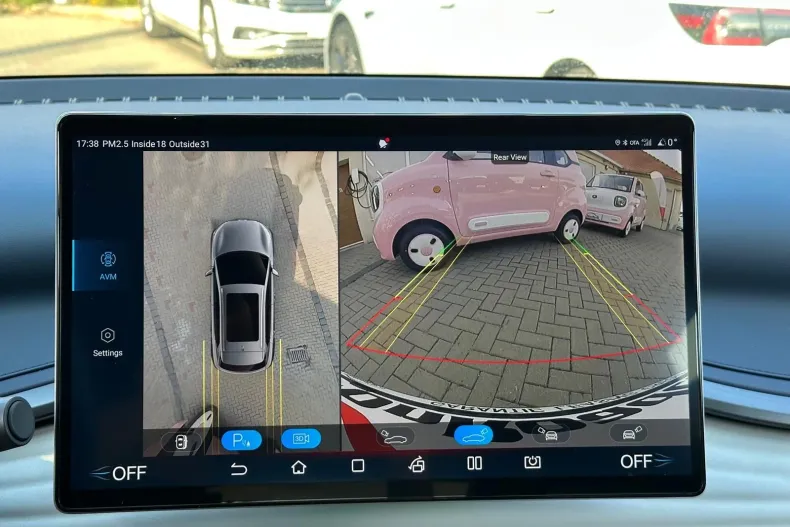 BYD ATTO 3 din 2023 cu 15.911 km - oferta BYD104554 - foto 11