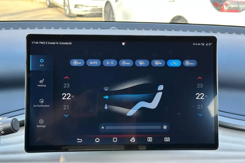 BYD ATTO 3 din 2023 cu 15.911 km - oferta BYD104554 - foto 39