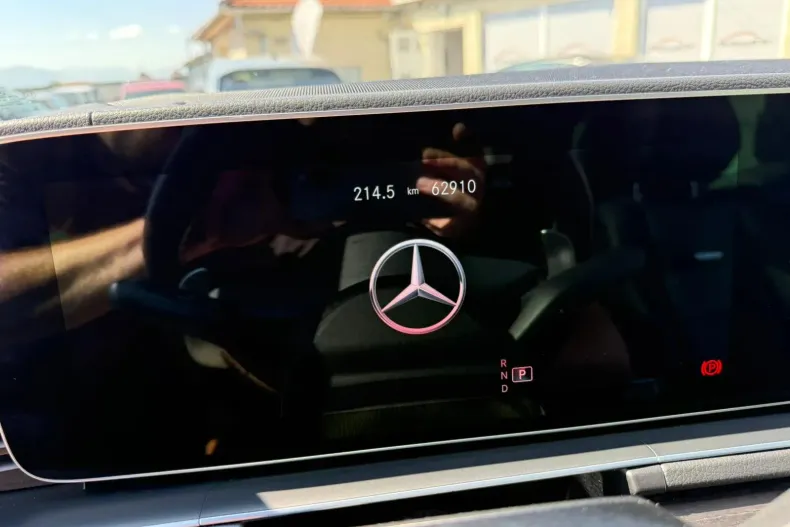 Mercedes-Benz GLE din 2021 cu 63.000 km - oferta MER104555 - foto 12