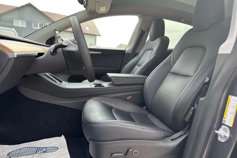 Tesla Model Y din 2021 cu 99.990 km - oferta TES104556 - foto 9