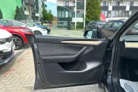 Tesla Model Y din 2021 cu 99.990 km - oferta TES104556 - foto 36