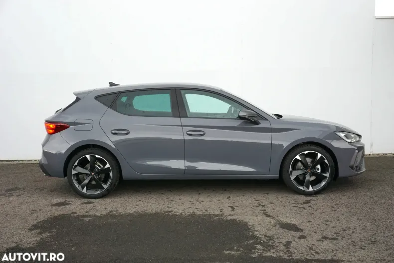 Cupra Leon din 2025 cu 5.000 km - oferta CUP104563 - foto 6