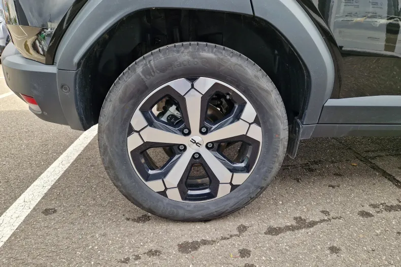 Dacia Duster din 2025 cu 4.595 km - oferta DAC104573 - foto 11