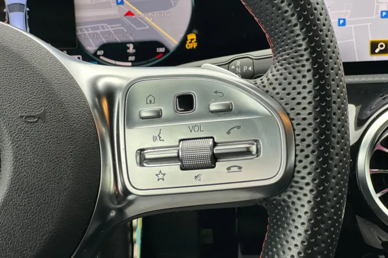 Mercedes-Benz CLA din 2024 cu 37.000 km - oferta MER104583 - foto 17