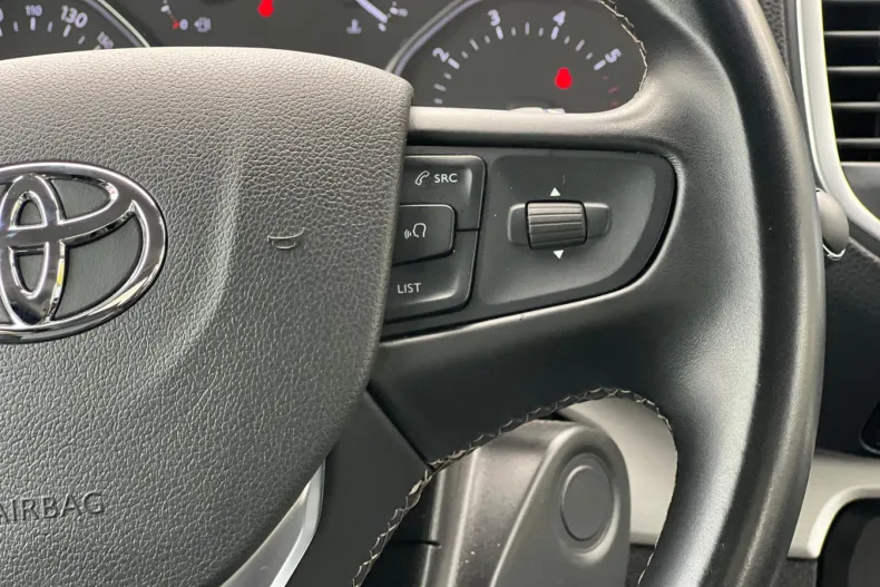 Toyota Proace din 2024 cu 55.000 km - oferta TOY104584 - foto 22