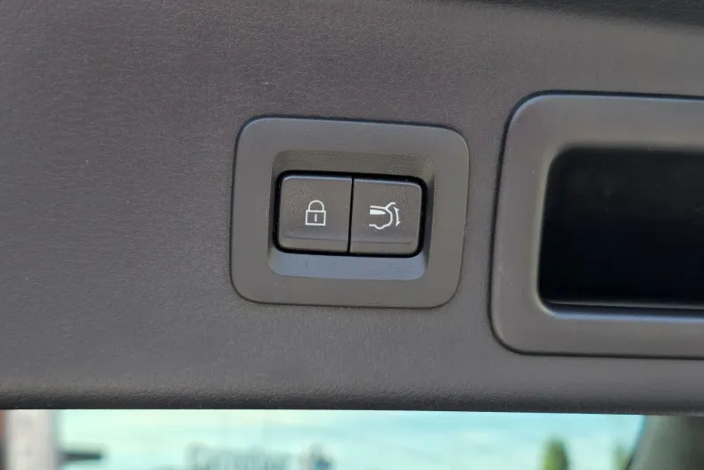 Mazda CX-30 din 2019 cu 72.213 km - oferta MAZ104586 - foto 33