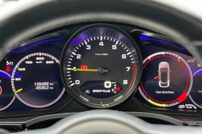 Porsche Cayenne din 2020 cu 128.000 km - oferta POR104587 - foto 20