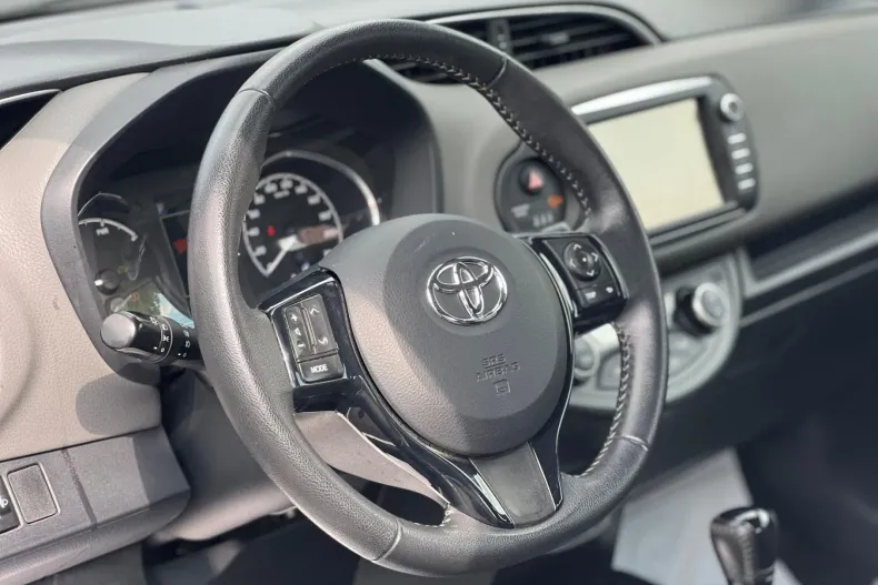 Toyota Yaris din 2019 cu 55.000 km - oferta TOY104596 - foto 9