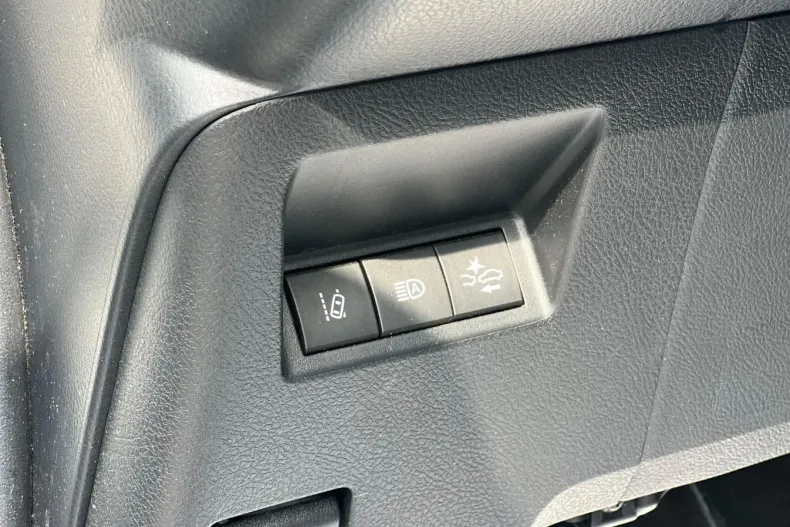 Toyota Yaris din 2019 cu 55.000 km - oferta TOY104596 - foto 11