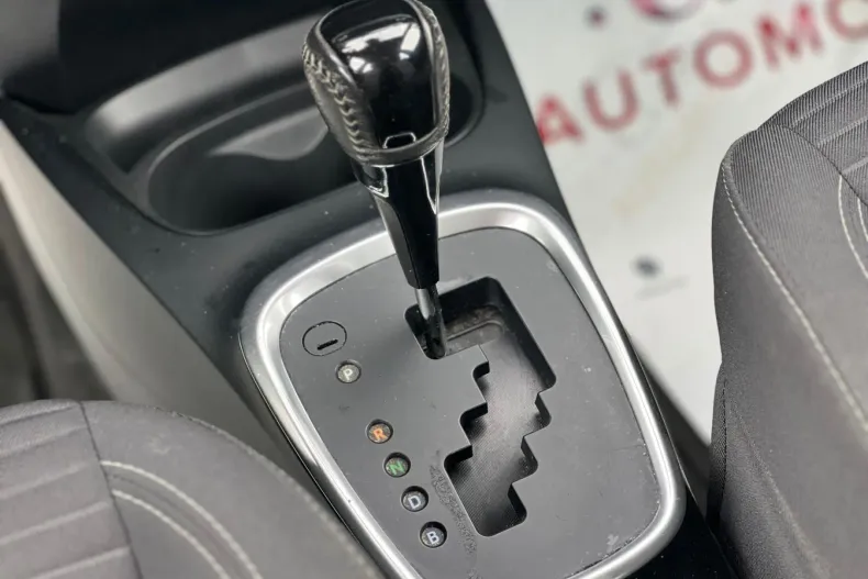 Toyota Yaris din 2019 cu 55.000 km - oferta TOY104596 - foto 13