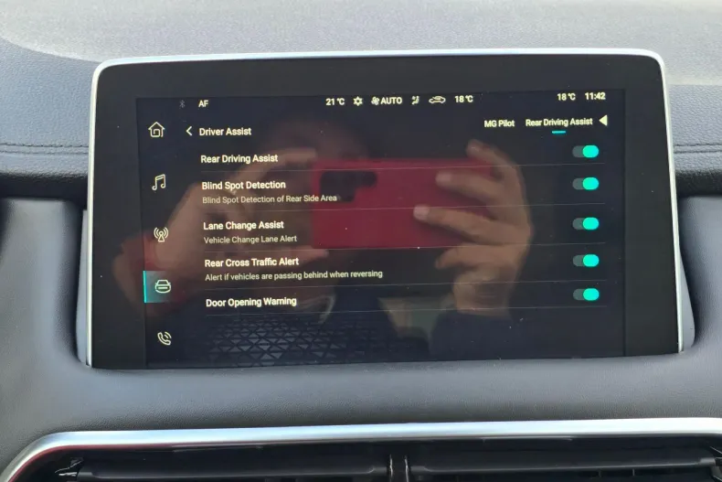 MG HS din 2023 cu 58.340 km - oferta MG0104597 - foto 26