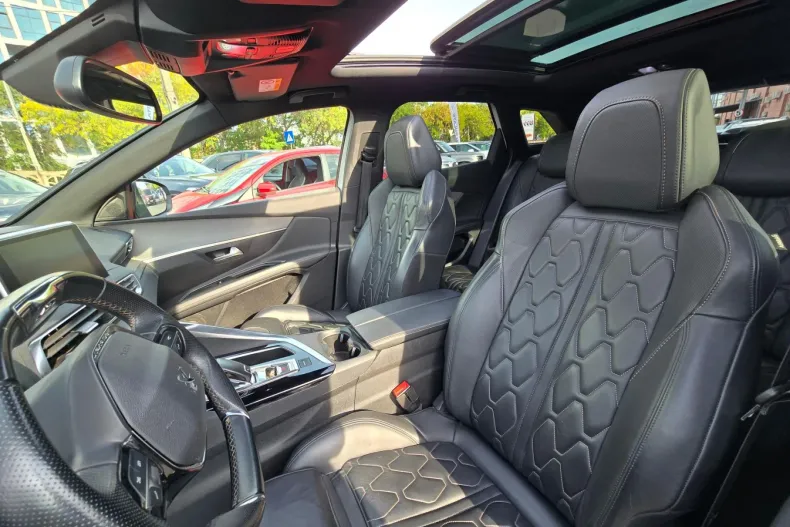 Peugeot 3008 din 2019 cu 79.462 km - oferta PEU104601 - foto 3