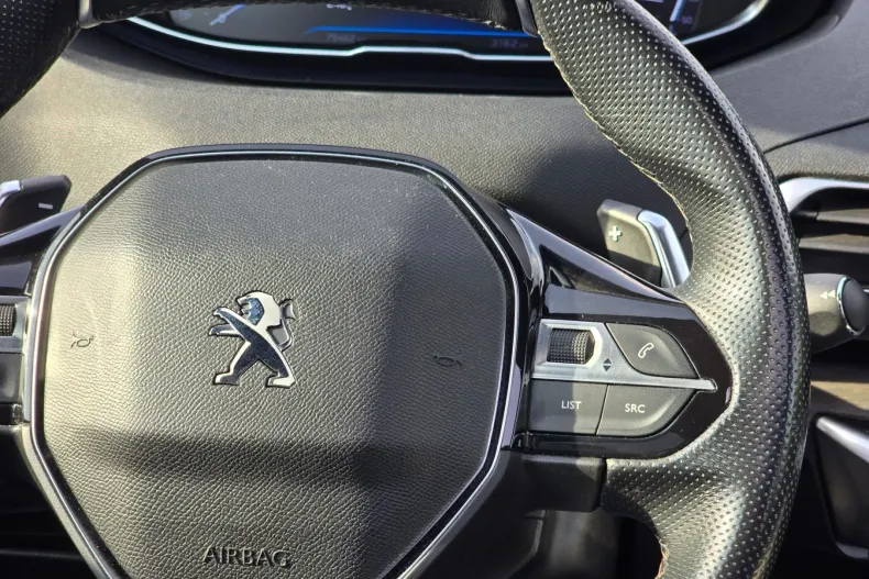 Peugeot 3008 din 2019 cu 79.462 km - oferta PEU104601 - foto 16