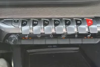 Peugeot 3008 din 2019 cu 79.462 km - oferta PEU104601 - foto 18