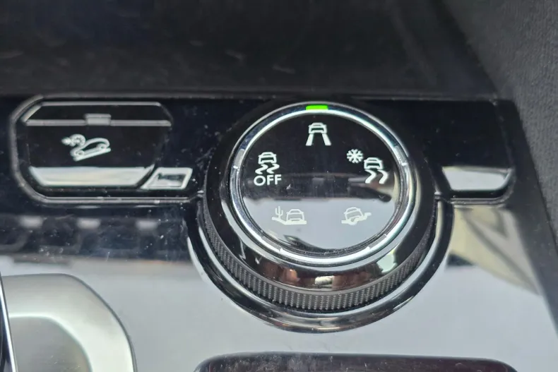 Peugeot 3008 din 2019 cu 79.462 km - oferta PEU104601 - foto 20