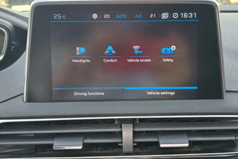 Peugeot 3008 din 2019 cu 79.462 km - oferta PEU104601 - foto 23