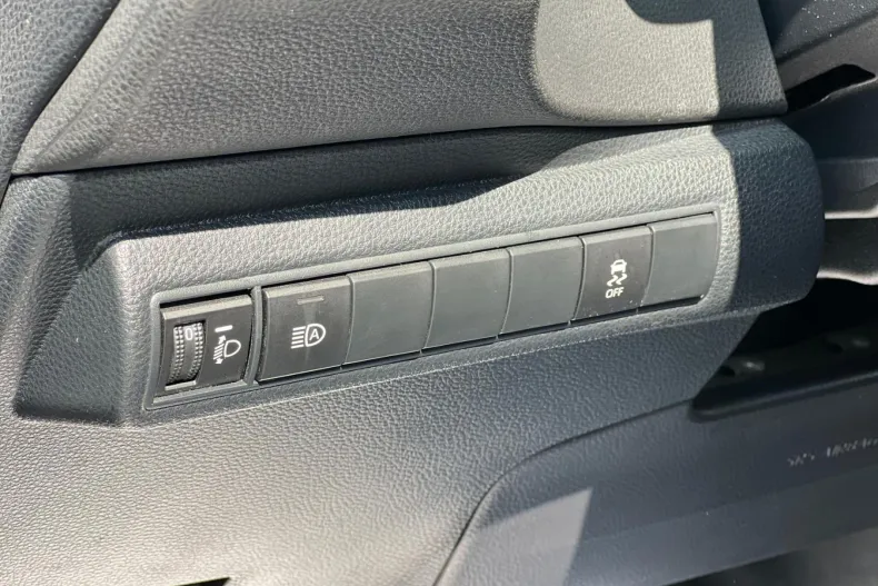 Toyota Corolla din 2021 cu 49.782 km - oferta TOY104604 - foto 9