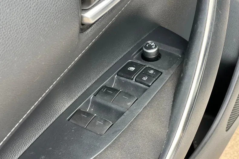 Toyota Corolla din 2021 cu 49.782 km - oferta TOY104604 - foto 10