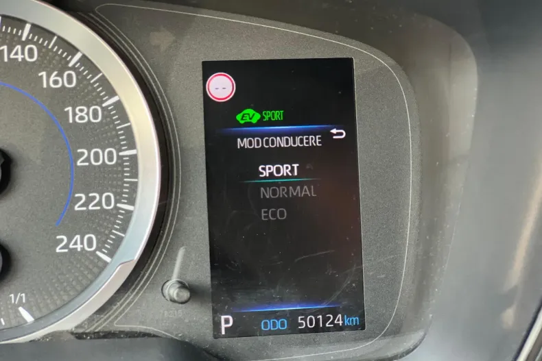 Toyota Corolla din 2021 cu 49.782 km - oferta TOY104604 - foto 24