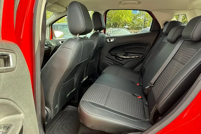 Ford EcoSport din 2019 cu 63.705 km - oferta FOR104606 - foto 9