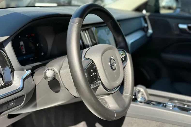 Volvo V60 din 2024 cu 41.091 km - oferta VOL104608 - foto 6