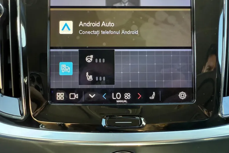 Volvo V60 din 2024 cu 41.091 km - oferta VOL104608 - foto 17