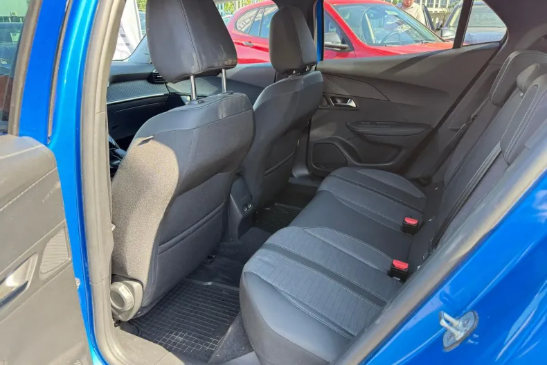 Peugeot 2008 din 2022 cu 17.146 km - oferta PEU104625 - foto 9