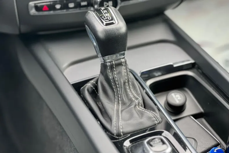 Volvo XC60 din 2020 cu 142.000 km - oferta VOL104638 - foto 18