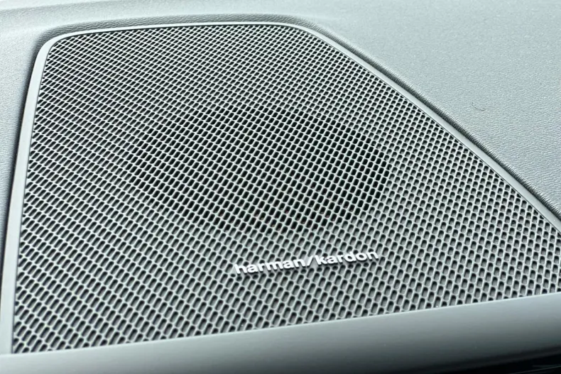 Volvo XC60 din 2020 cu 142.000 km - oferta VOL104638 - foto 27