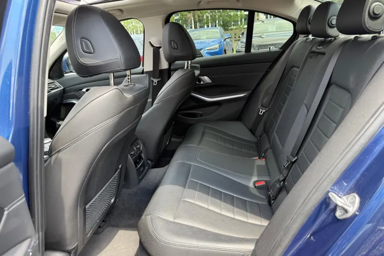 BMW Seria 3 din 2022 cu 135.935 km - oferta BMW104647 - foto 29