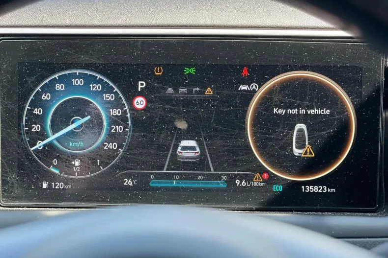 Hyundai TUCSON din 2021 cu 135.000 km - oferta HYU104663 - foto 25