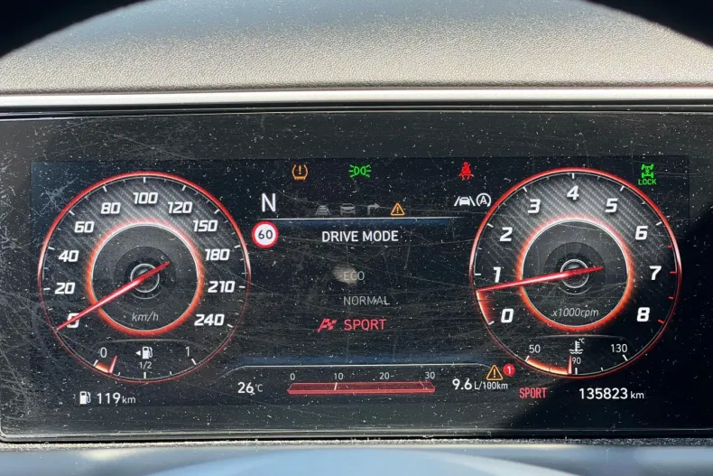 Hyundai TUCSON din 2021 cu 135.000 km - oferta HYU104663 - foto 33