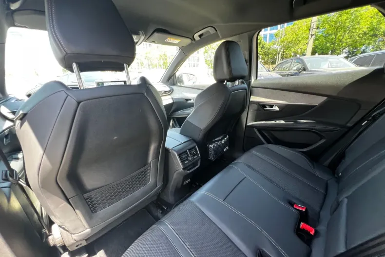 Peugeot 3008 din 2022 cu 89.000 km - oferta PEU104667 - foto 20