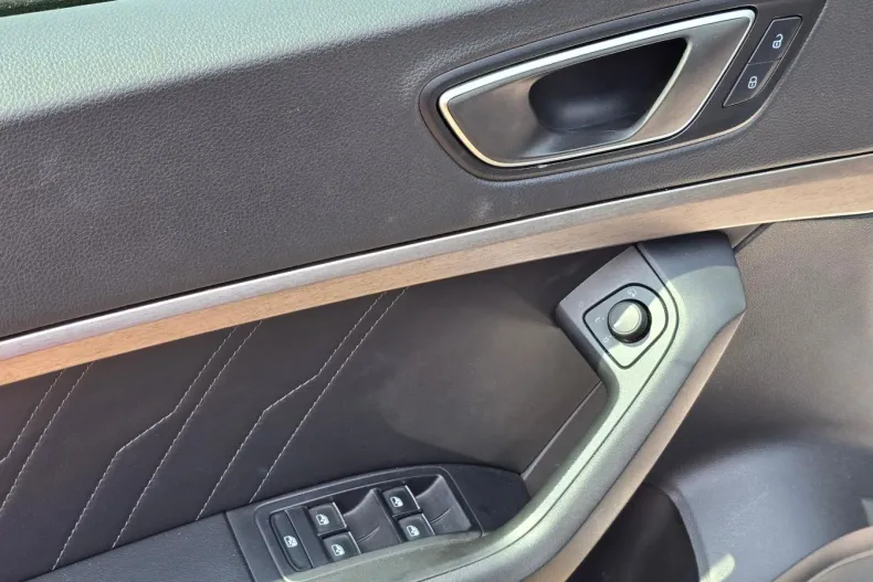 Seat Ateca din 2023 cu 54.000 km - oferta SEA104679 - foto 8