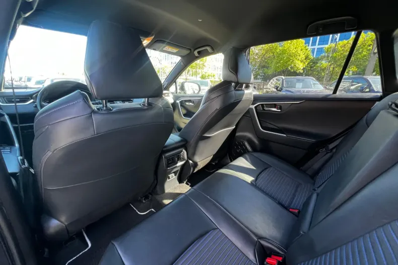 Toyota RAV4 din 2020 cu 73.000 km - oferta TOY104684 - foto 16