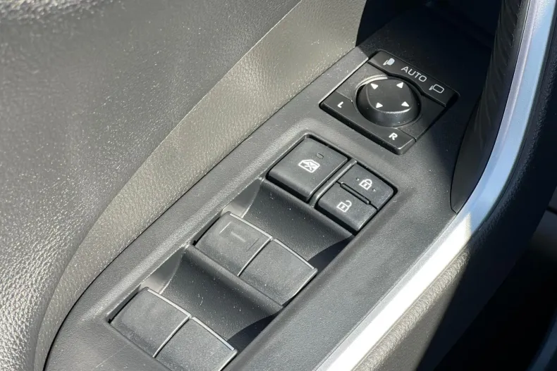 Toyota RAV4 din 2020 cu 73.000 km - oferta TOY104684 - foto 20