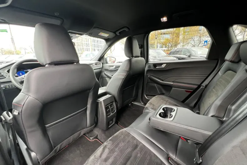 Ford Kuga din 2022 cu 91.000 km - oferta FOR104686 - foto 14