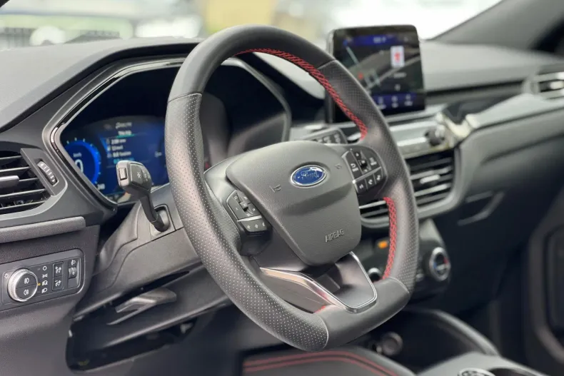 Ford Kuga din 2022 cu 91.000 km - oferta FOR104686 - foto 15