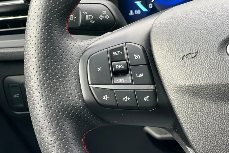 Ford Kuga din 2022 cu 91.000 km - oferta FOR104686 - foto 16