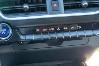 Lexus UX din 2020 cu 44.000 km - oferta LEX104690 - foto 18