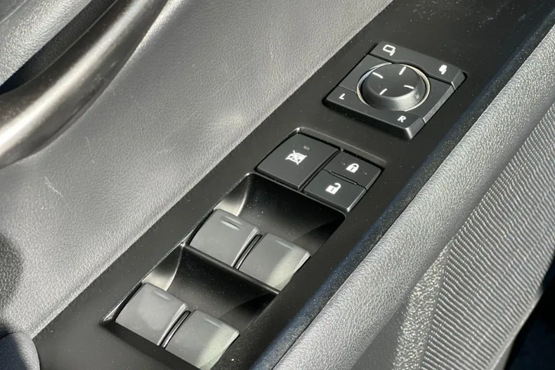 Lexus UX din 2020 cu 44.000 km - oferta LEX104690 - foto 21