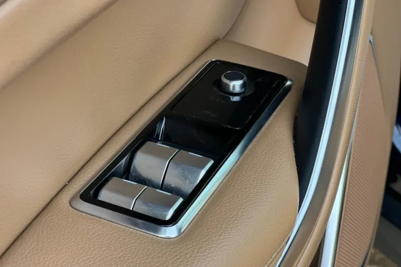 Jaguar F-Pace din 2023 cu 75.132 km - oferta JAG104695 - foto 7