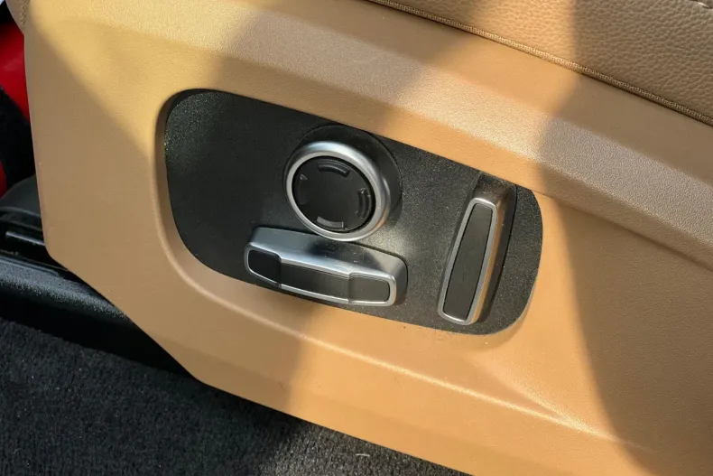 Jaguar F-Pace din 2023 cu 75.132 km - oferta JAG104695 - foto 14