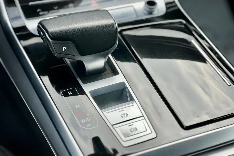 Audi Q8 din 2019 cu 132.582 km - oferta AUD104696 - foto 15