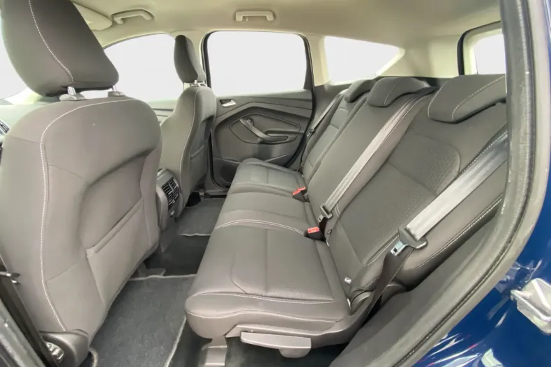 Ford Kuga din 2019 cu 89.033 km - oferta FOR104704 - foto 6