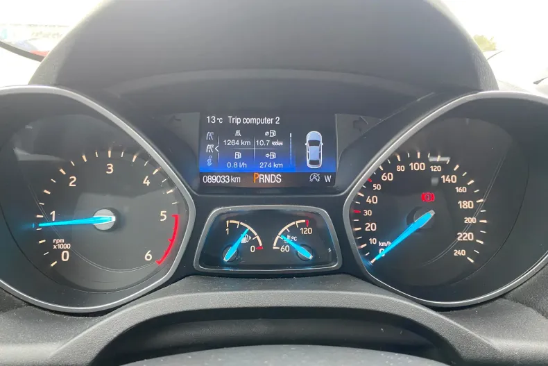 Ford Kuga din 2019 cu 89.033 km - oferta FOR104704 - foto 11