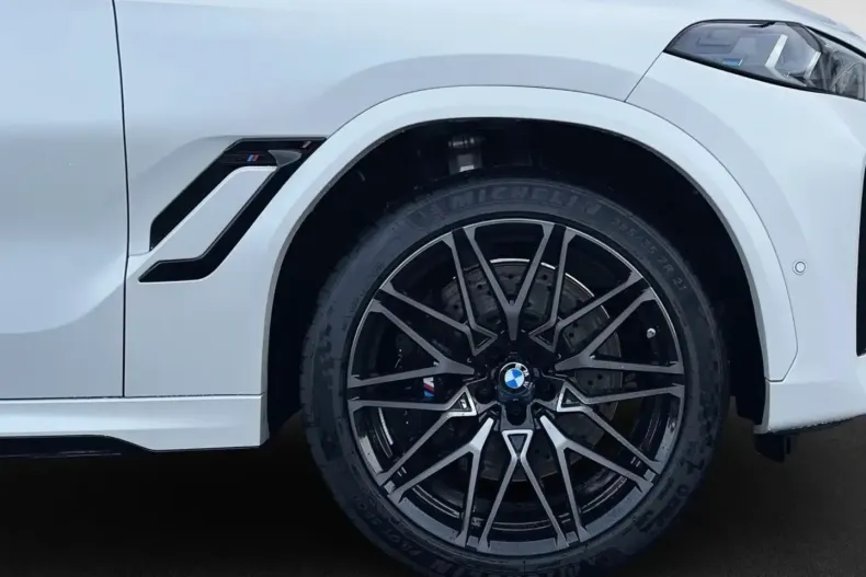 BMW X6 M din 2023 cu 3.400 km - oferta BMW104725 - foto 3