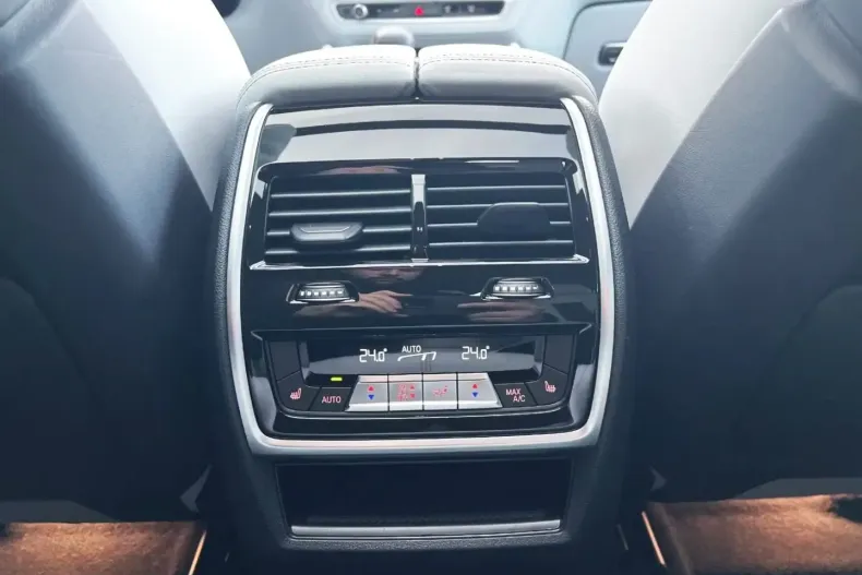 BMW X6 M din 2023 cu 3.400 km - oferta BMW104725 - foto 9