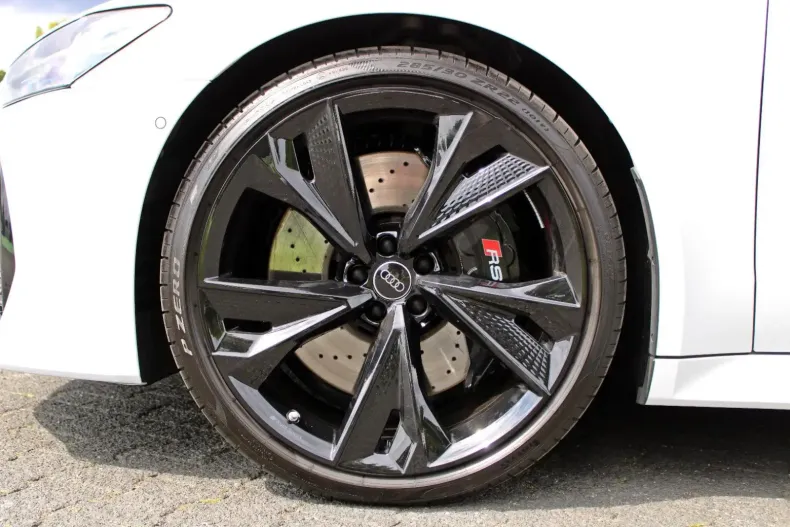 Audi RS7 din 2023 cu 30.590 km - oferta AUD104731 - foto 5